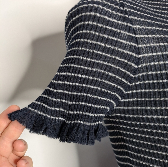 ✨3/$15 Zara Blue White Striped Sheer Stretch Short Sleeve Shirt M - Picture 4 of 8